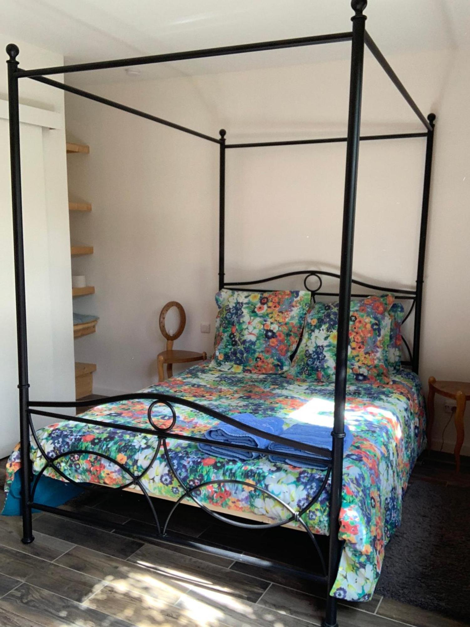 Un Temps Pour Le Reve Bed & Breakfast วาลองซ์ ภายนอก รูปภาพ