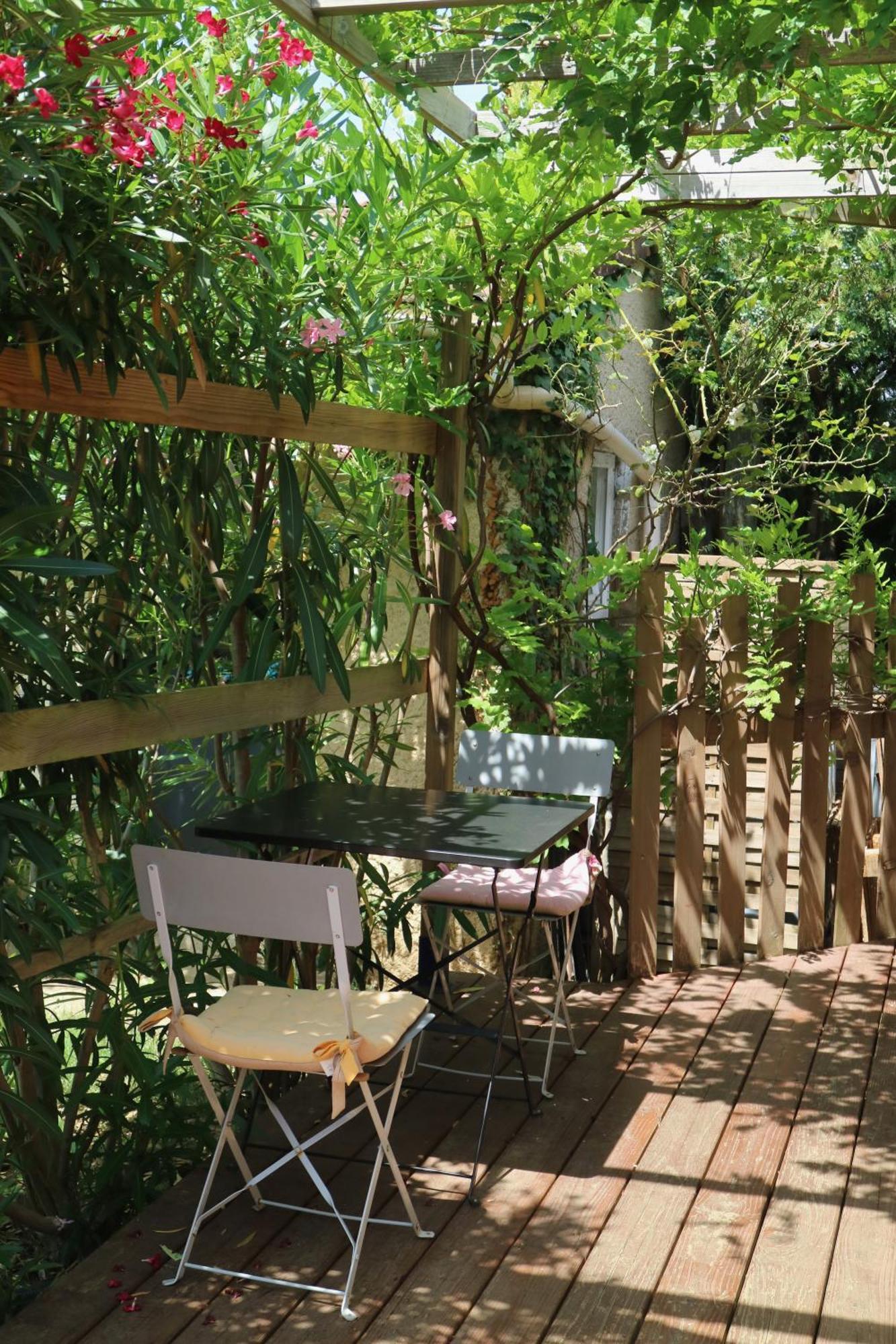 Un Temps Pour Le Reve Bed & Breakfast วาลองซ์ ภายนอก รูปภาพ