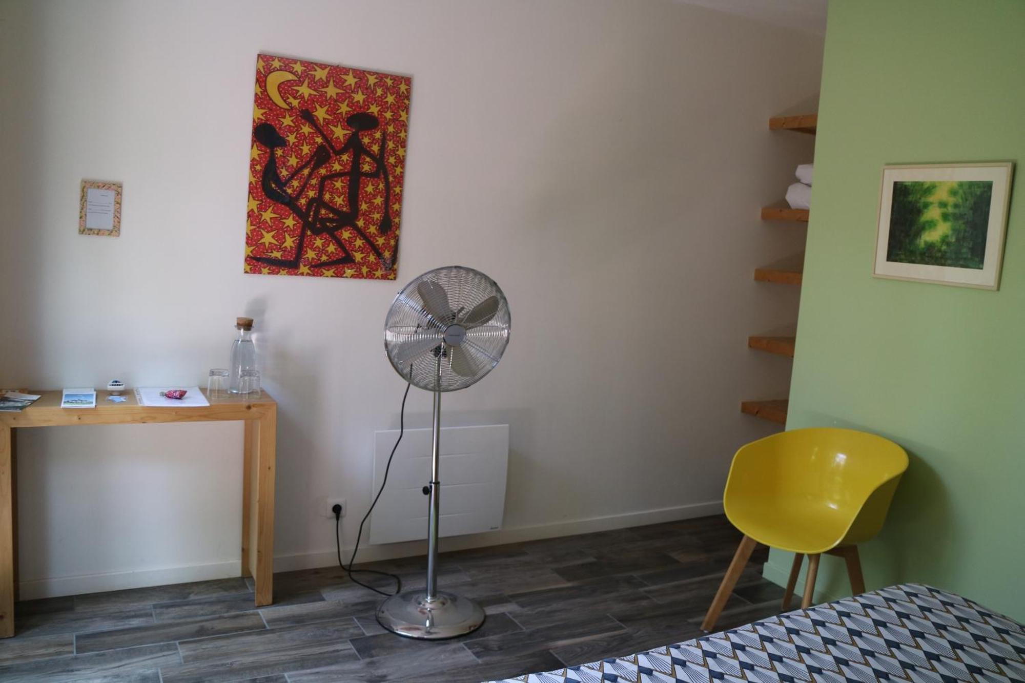 Un Temps Pour Le Reve Bed & Breakfast วาลองซ์ ภายนอก รูปภาพ